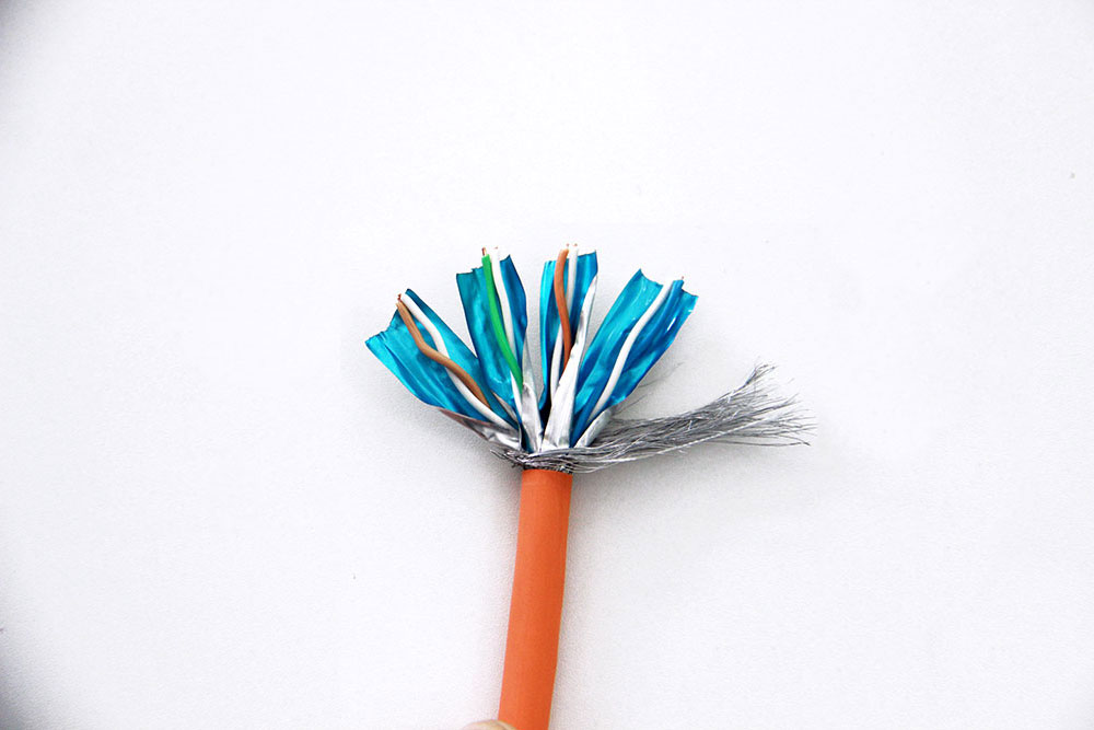 低煙無鹵七類網(wǎng)線